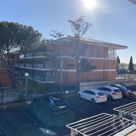 Studio Confort 2* Avec 2 Parkings Prives, Proche Thermes, Calme Et Bien Equipe - Balaruc-Les-Bains - Fr-1-553-114 Bagian luar foto